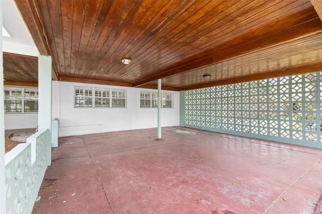 317 BRENTWOOD DRIVE, Temple Terrace, FL 33617