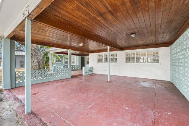 317 BRENTWOOD DRIVE, Temple Terrace, FL 33617