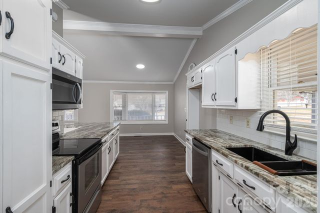 2596 Prince Drive, Lincolnton, NC 28092