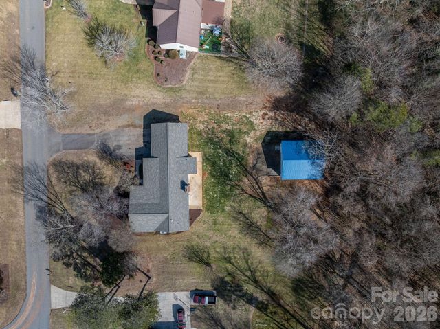 2596 Prince Drive, Lincolnton, NC 28092