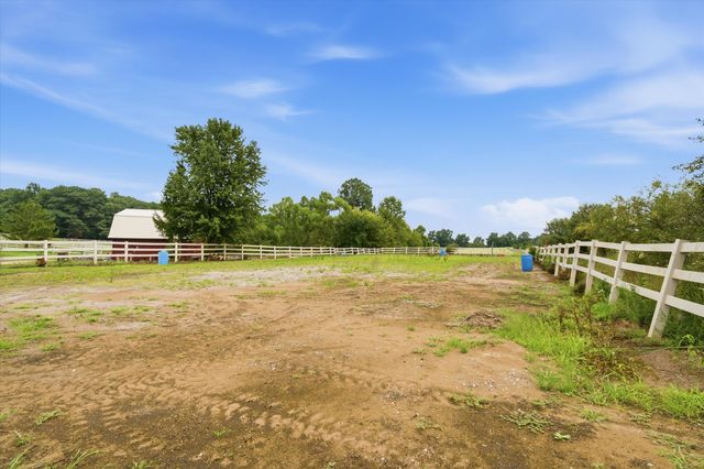 9757 Kaiser Road, Saline, MI 48176