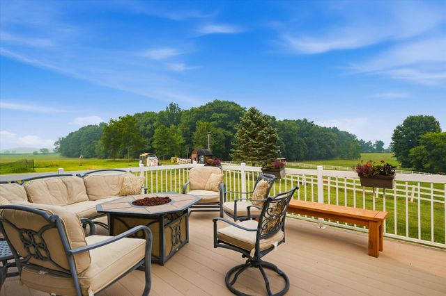 9757 Kaiser Road, Saline, MI 48176