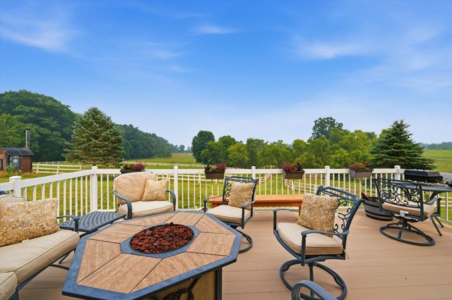 9757 Kaiser Road, Saline, MI 48176