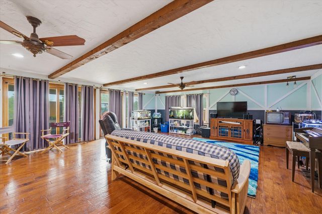9757 Kaiser Road, Saline, MI 48176