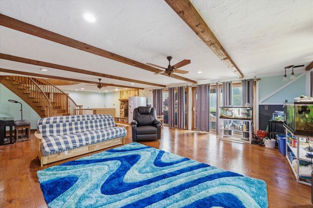 9757 Kaiser Road, Saline, MI 48176