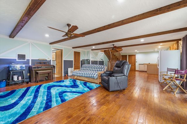 9757 Kaiser Road, Saline, MI 48176