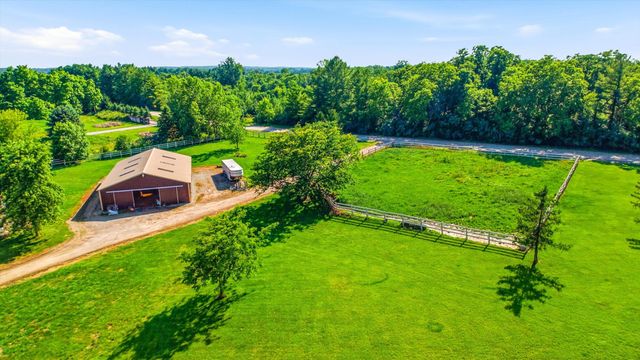 9757 Kaiser Road, Saline, MI 48176