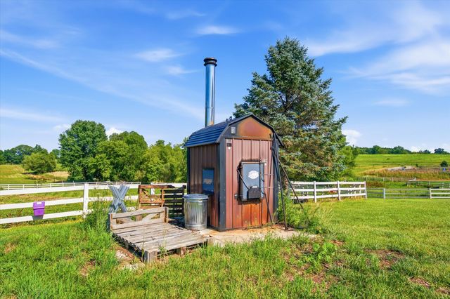 9757 Kaiser Road, Saline, MI 48176