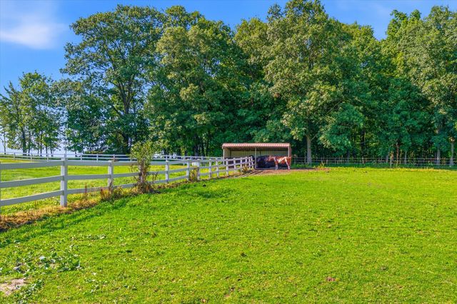 9757 Kaiser Road, Saline, MI 48176