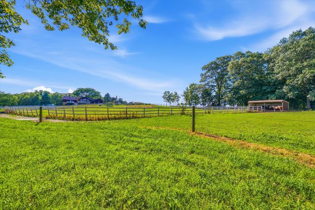 9757 Kaiser Road, Saline, MI 48176