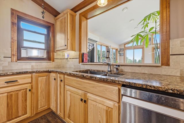 9757 Kaiser Road, Saline, MI 48176