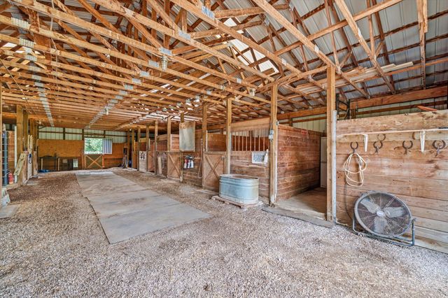 9757 Kaiser Road, Saline, MI 48176