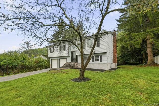 57 Keats Drive, New Windsor, NY 12553