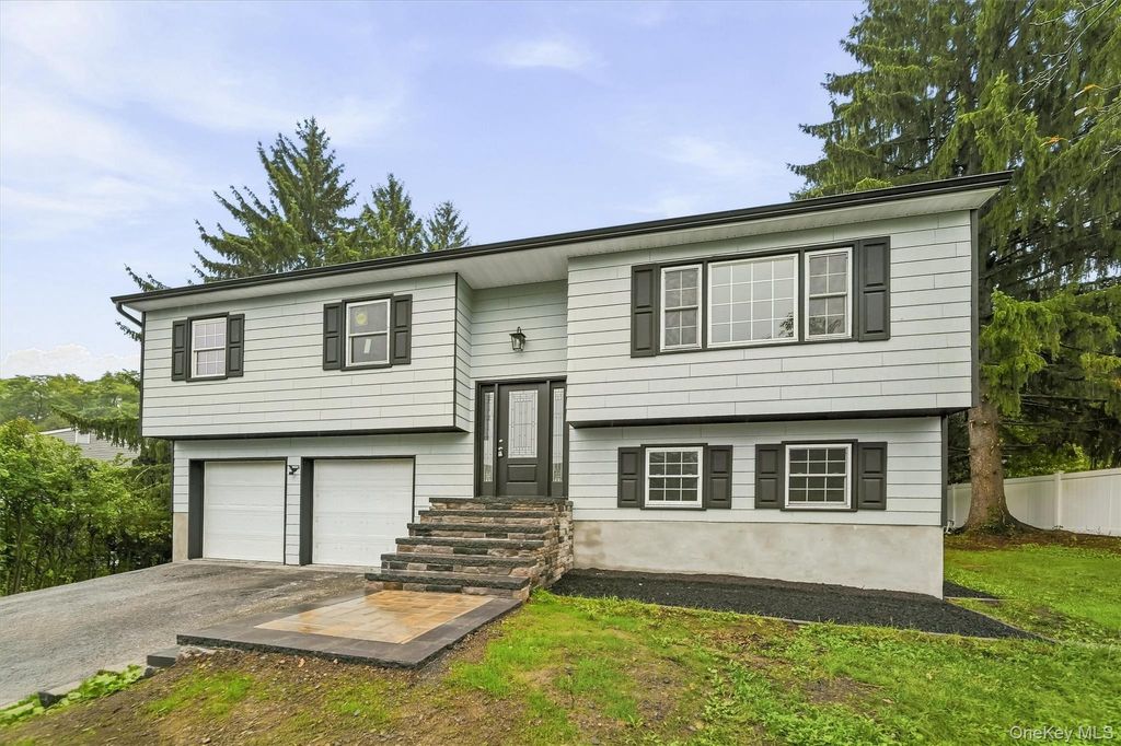 57 Keats Drive, New Windsor, NY 12553 — exterior