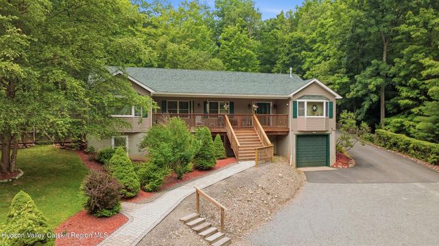 414 Red Hill Road, Phillipsport, NY 12769