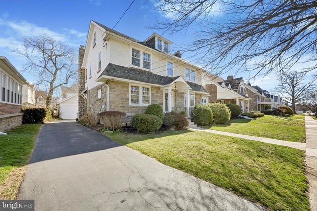 919 LINDALE AVE, Drexel Hill, PA 19026