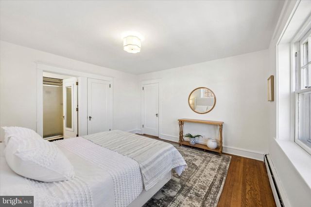 919 LINDALE AVE, Drexel Hill, PA 19026