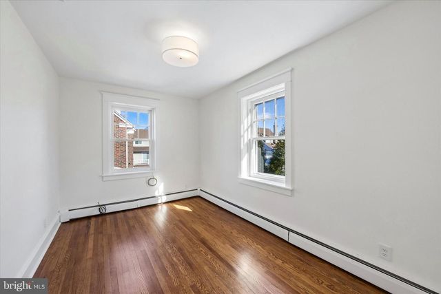 919 LINDALE AVE, Drexel Hill, PA 19026