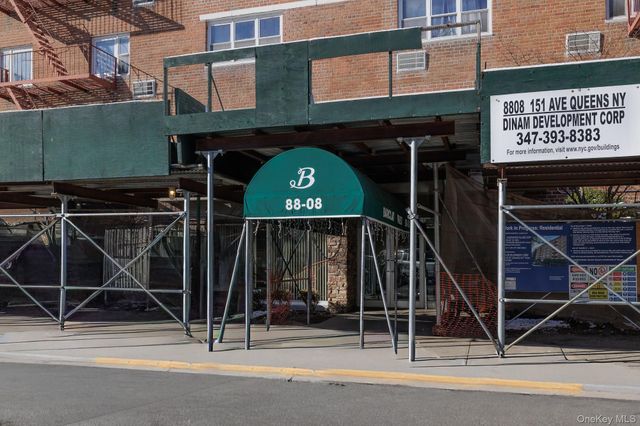 88-08 151st Avenue 1B, Howard Beach, NY 11414