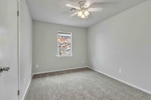 9701 NE 3rd Place, Midwest City, OK 73130