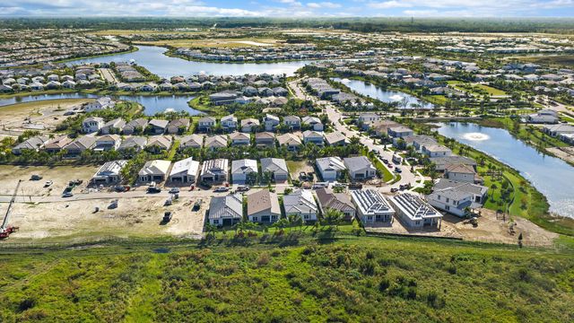 10720 Northbrook Circle, Palm Beach Gardens, FL 33412