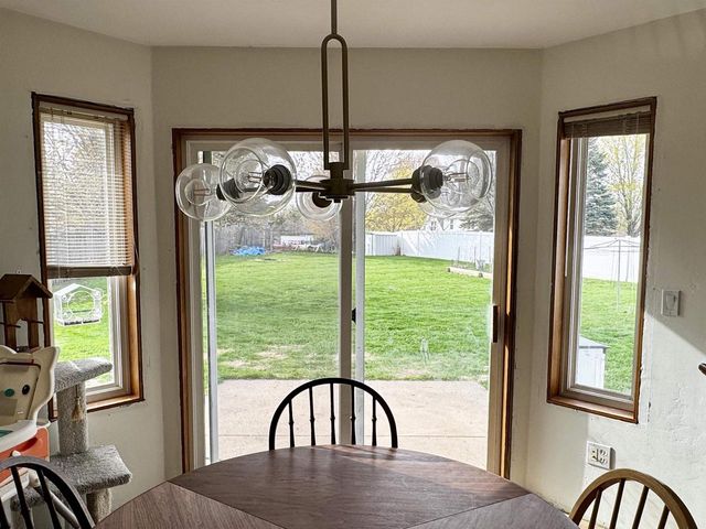 2861 HAWKS NEST TRAIL, Howard, WI 54313