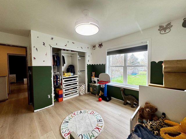 2861 HAWKS NEST TRAIL, Howard, WI 54313