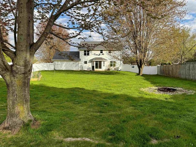 2861 HAWKS NEST TRAIL, Howard, WI 54313