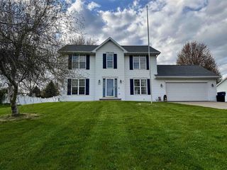2861 HAWKS NEST TRAIL, Howard, WI 54313