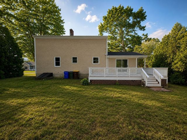 664 Norman St, Fall River, MA 02721