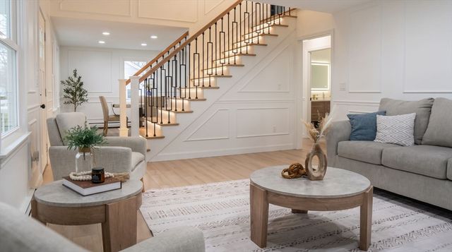 664 Norman St, Fall River, MA 02721