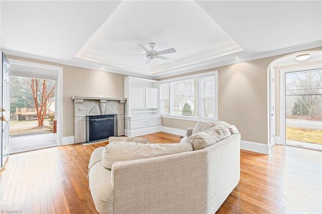 635 Oak Summit Road, Winston-salem, NC 27105