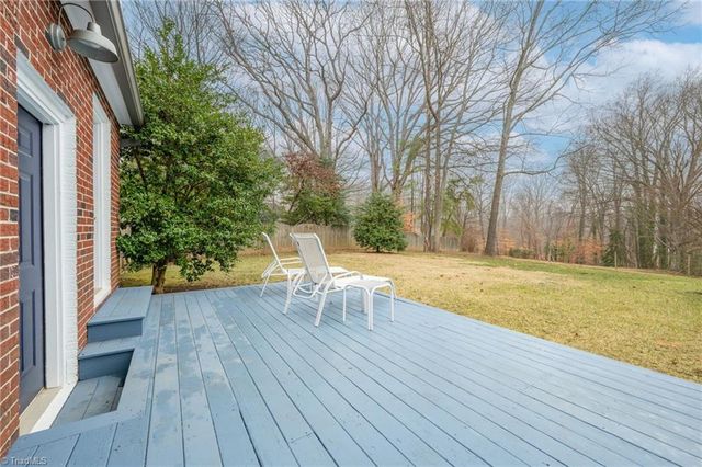 635 Oak Summit Road, Winston-salem, NC 27105