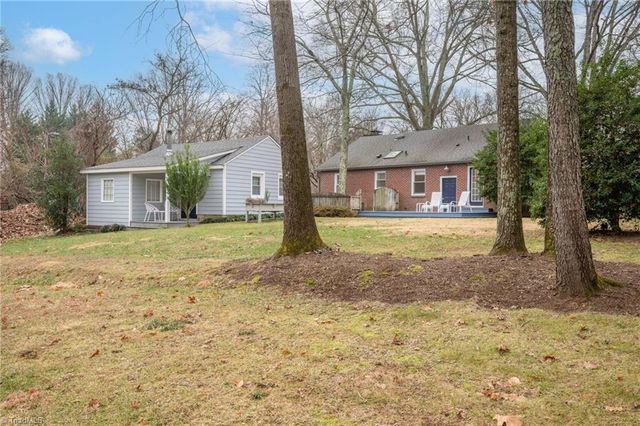 635 Oak Summit Road, Winston-salem, NC 27105