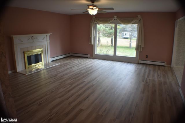 3405 Hemlock Court, East China, MI 48054