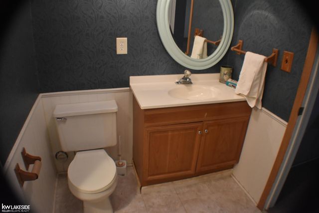 3405 Hemlock Court, East China, MI 48054