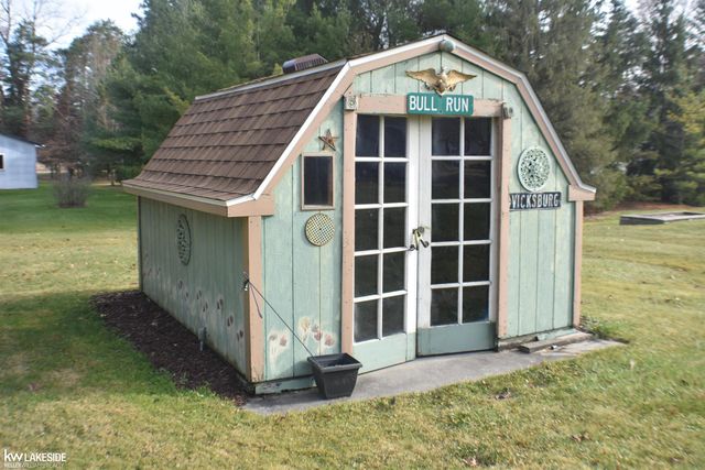 3405 Hemlock Court, East China, MI 48054