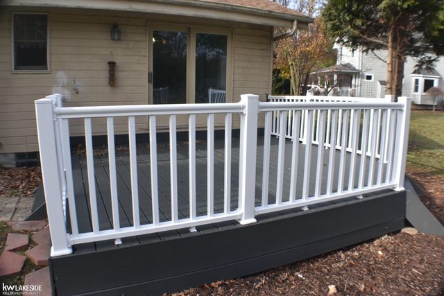 3405 Hemlock Court, East China, MI 48054