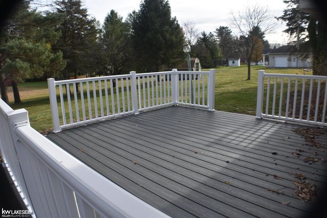 3405 Hemlock Court, East China, MI 48054