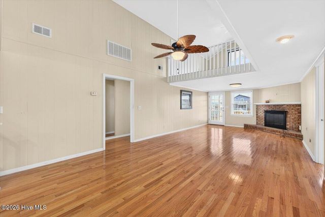 38 Laurinburg Street, Ocean Isle Beach, NC 28469