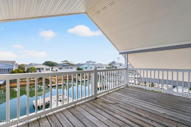 38 Laurinburg Street, Ocean Isle Beach, NC 28469