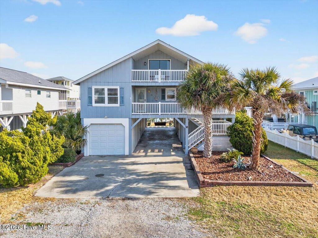 38 Laurinburg Street, Ocean Isle Beach, NC 28469