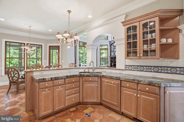 982 STONINGTON DR, Arnold, MD 21012