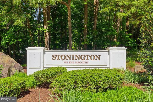 982 STONINGTON DR, Arnold, MD 21012