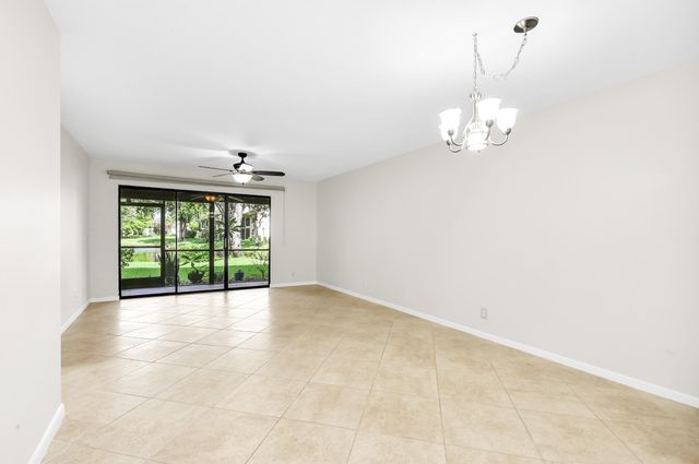 3077 Carambola Circle S, Coconut Creek, FL 33066