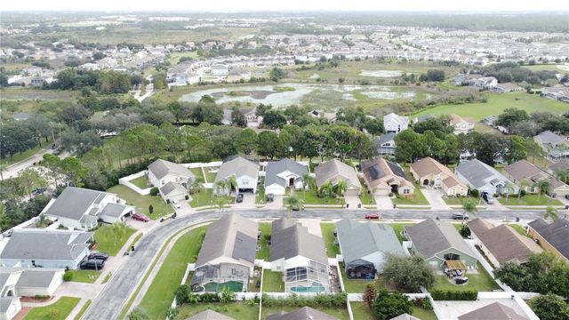 866 KNIGHTSBRIDGE CIR, Davenport, FL 33896