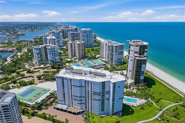 4401 Gulf Shore BLVD N B202, Naples, FL 34103