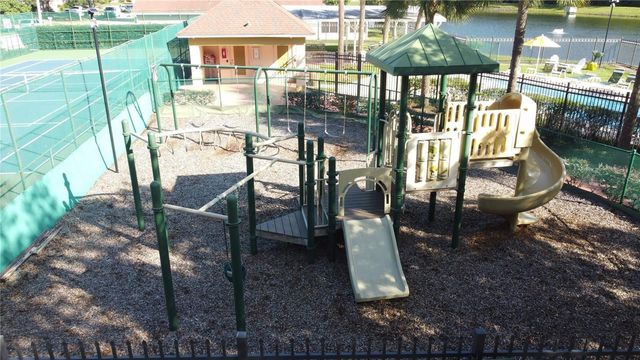 16409 COOPERS HAWK AVENUE, Clermont, FL 34714