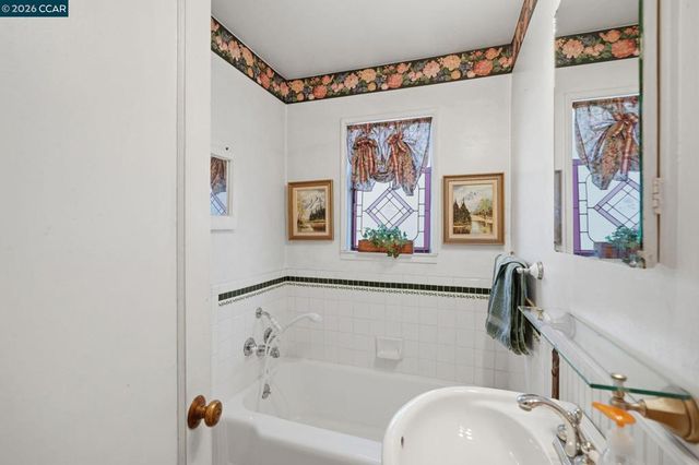 407 Harlow Dr, Antioch, CA 94509