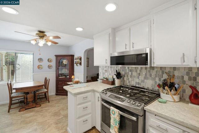 407 Harlow Dr, Antioch, CA 94509